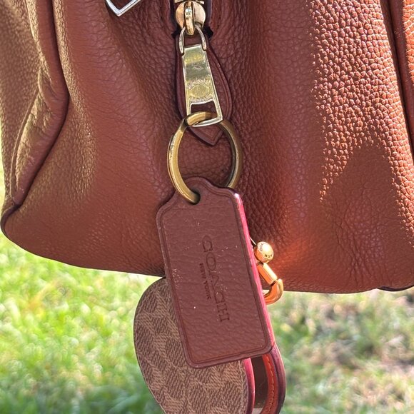 Coach Hadley Bag #73549 - Picture 2 of 11